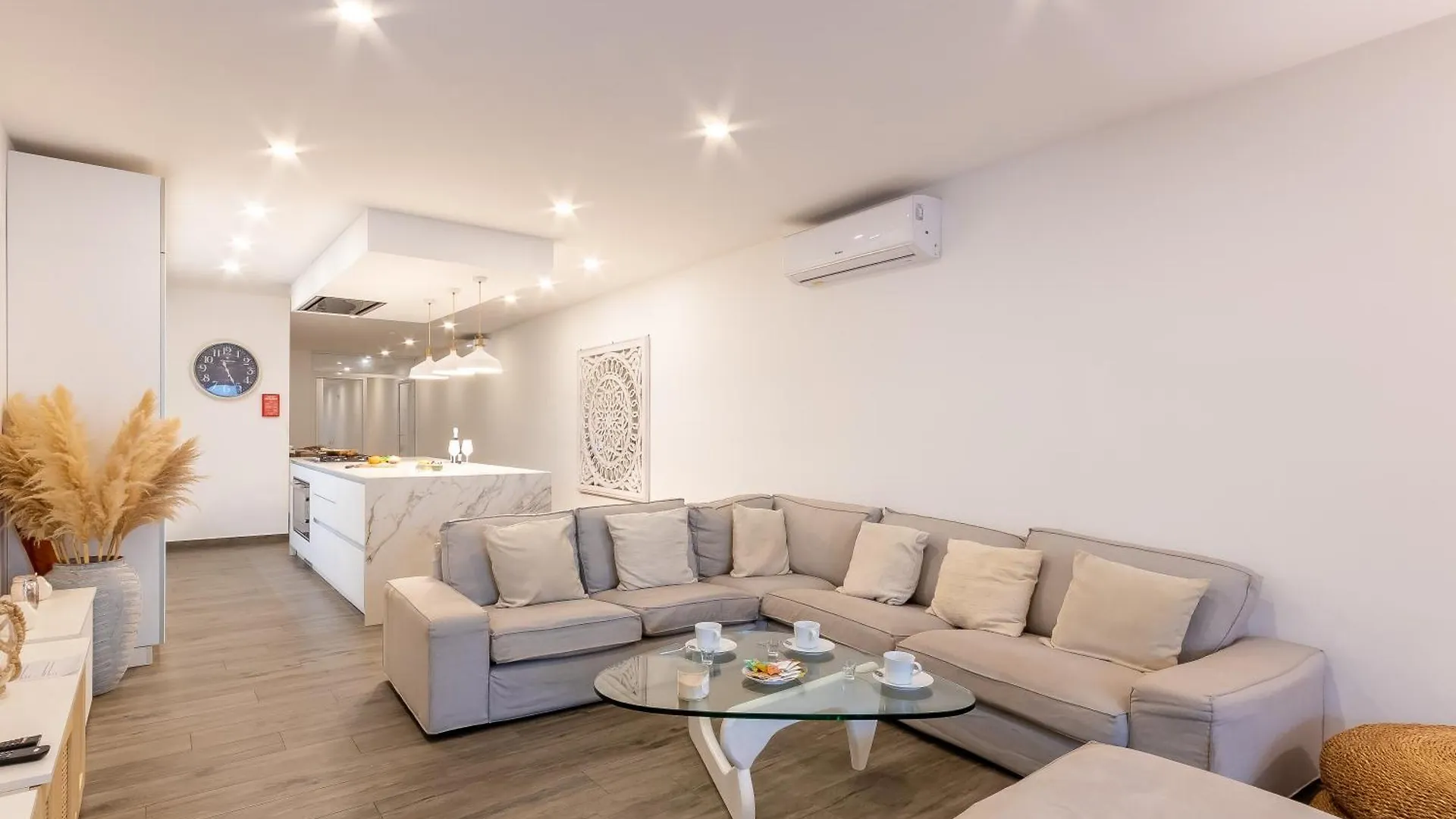 公寓 Modern Beautiful Pool And Sea Apt Qawra - Happy Rentals